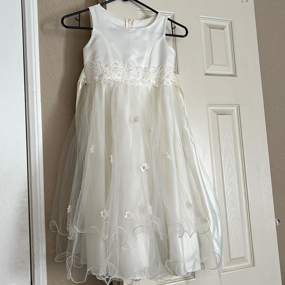 Kids dress, worn once